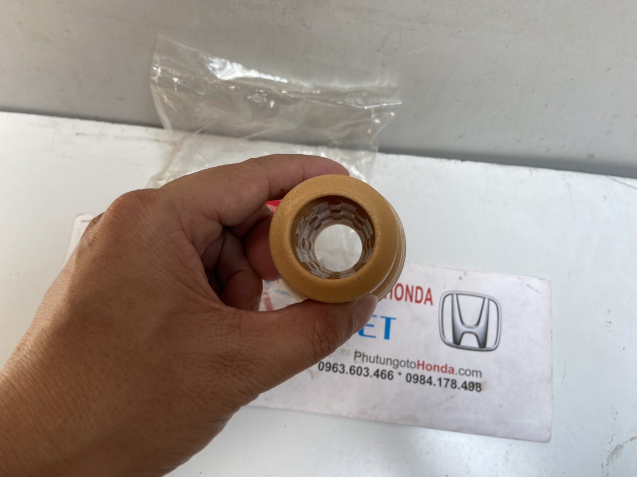 Cao su tăm bông giảm xóc xe Honda CIVIC 2006-2011